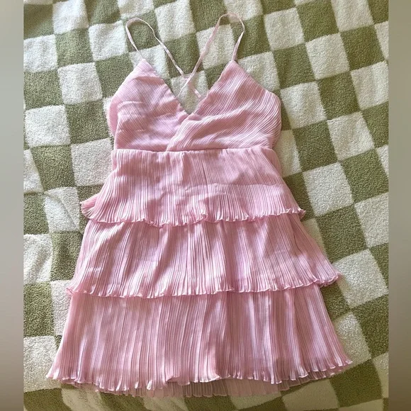 altar'd state pink ruffle dress Altard State Daria Tulle Mini Dress in Berry. Size Small